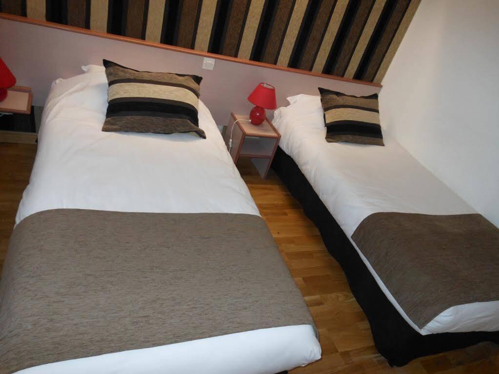 Hotel Eclipse Magnanville Eksteriør billede